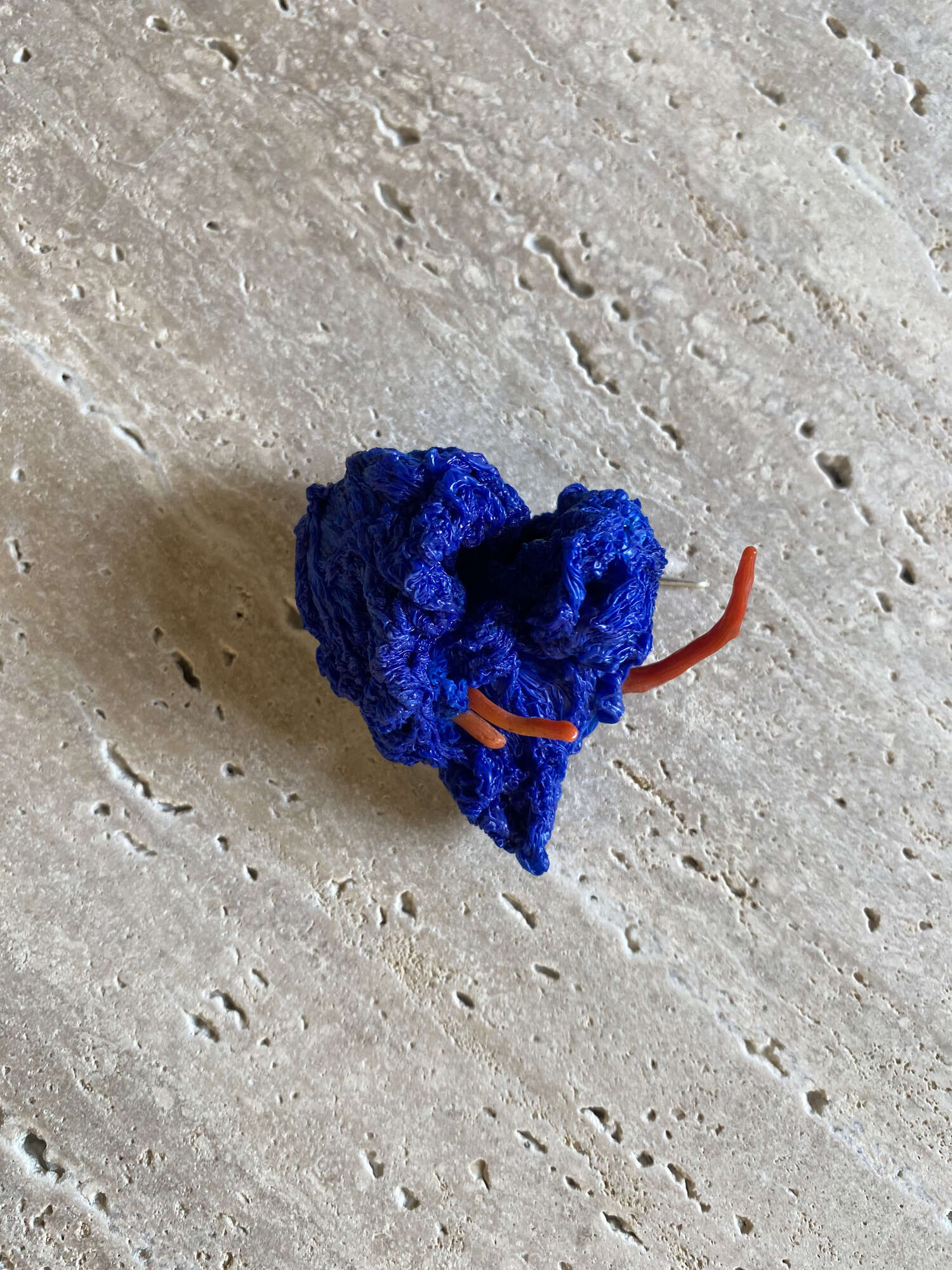 Brooch— Regarde la mer qui s'agite — 7