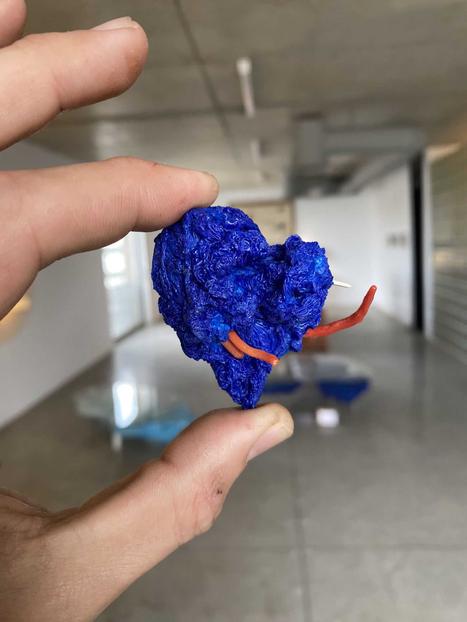 Brooch— Regarde la mer qui s'agite — 10