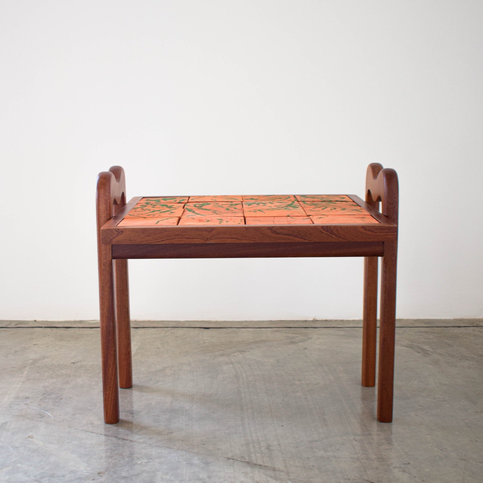 Table AA Square: Limited Edition