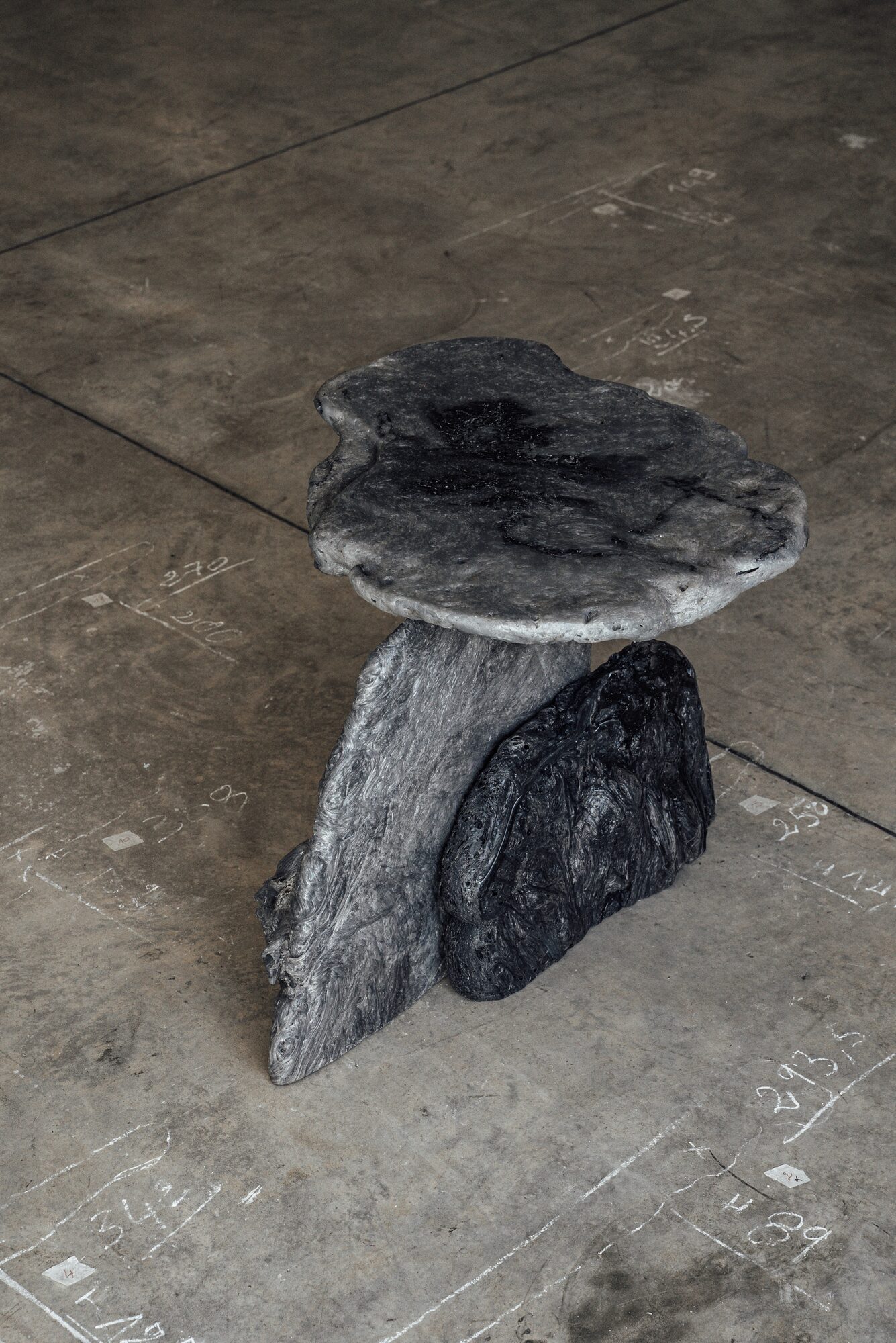 Tables- Anthropes — 8